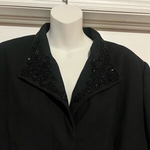 Elegant Black Women's Suit Jacket size 18